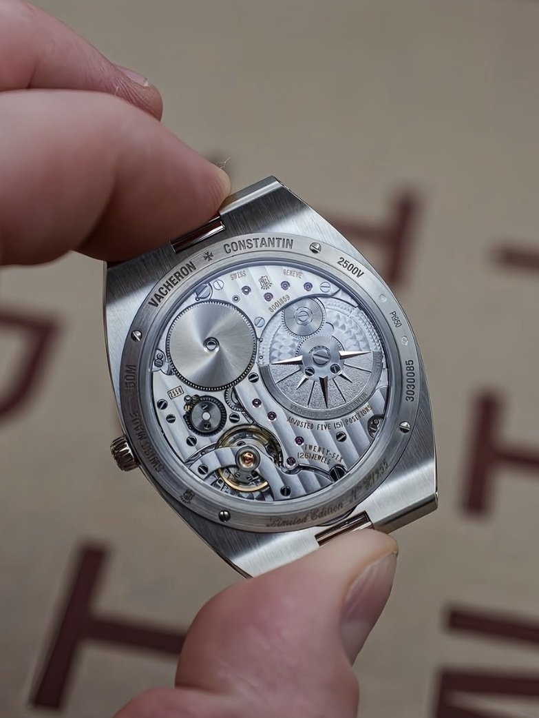 The Global Watch Club tweet media