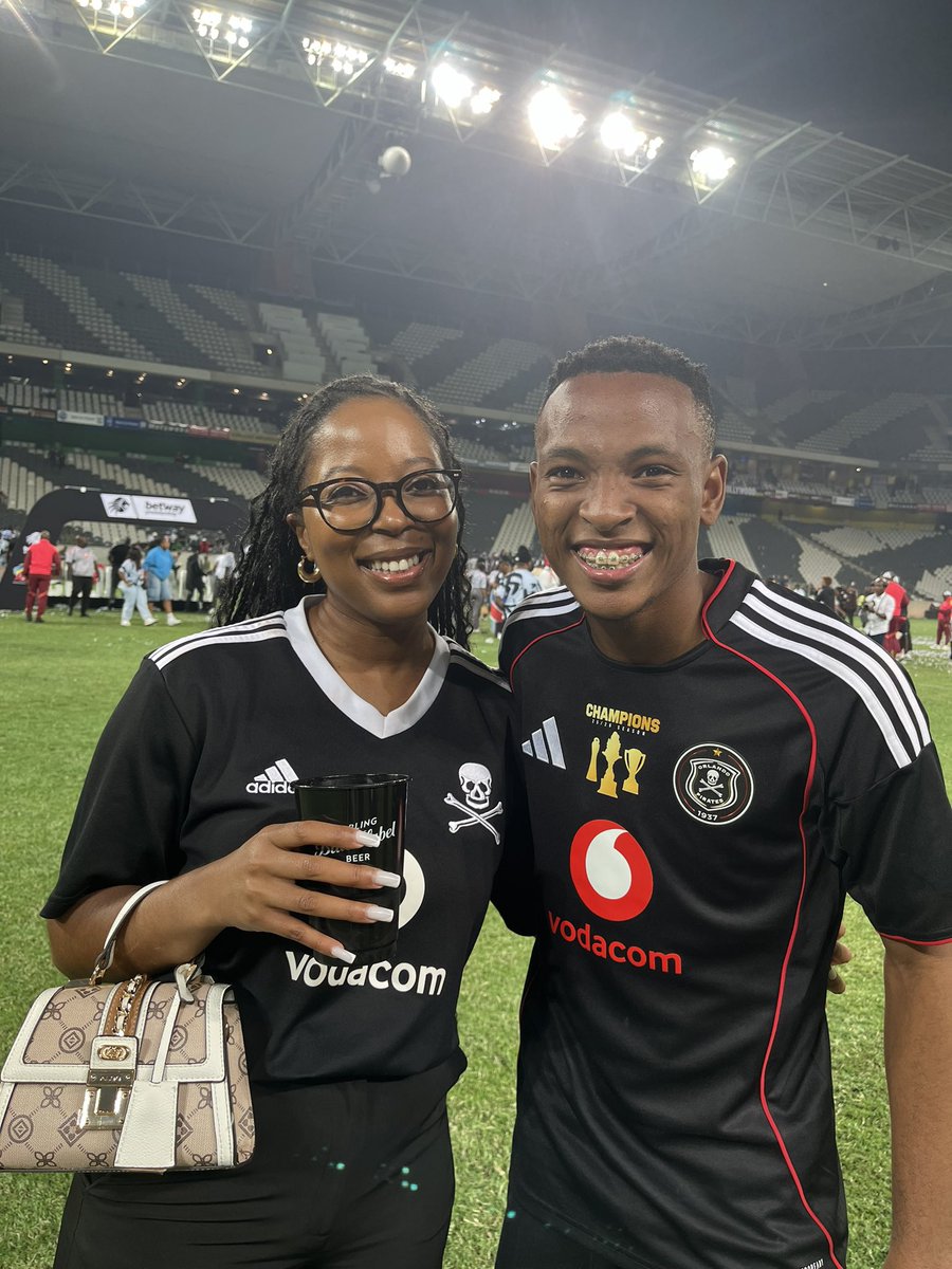 Zenizole Gqada tweet media