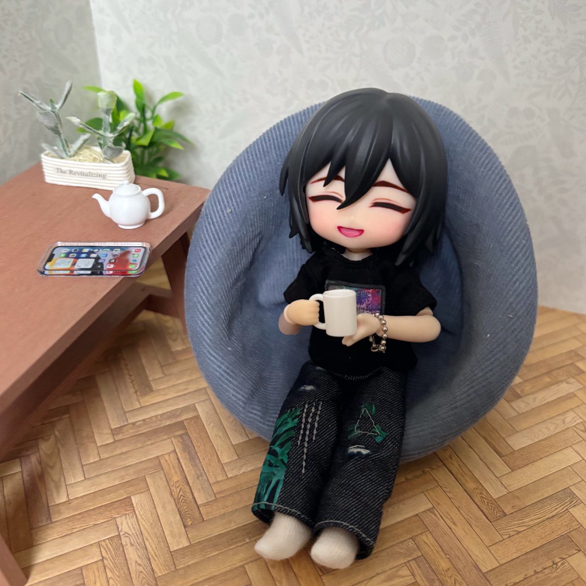 依月 tweet media
