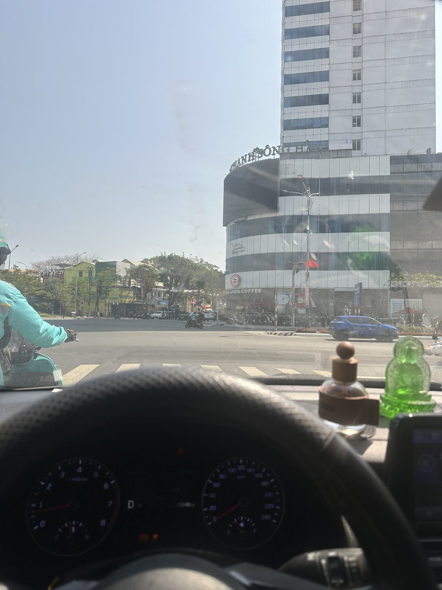 TeTinh3's tweet photo. Đà nẵng love https://t.co/rBh7MyvSl8
