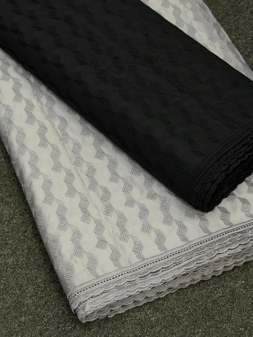 kawu90's tweet photo. Kindly Rt🔁Like PLS

Luxury MEN LACE 
🏷️price:#350k 10yards/5yards #175k
☎️Call,D/WhatsApp
   (08036321855)
 🌍 KANO
🛵 Nationwide delivery https://t.co/fSoV0EBbqs