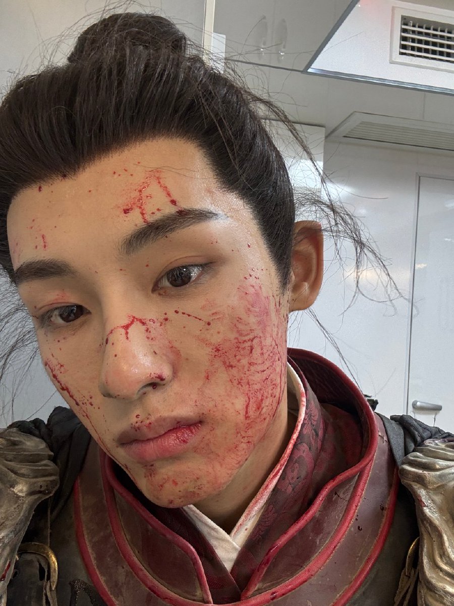 Let's WINWIN tweet media