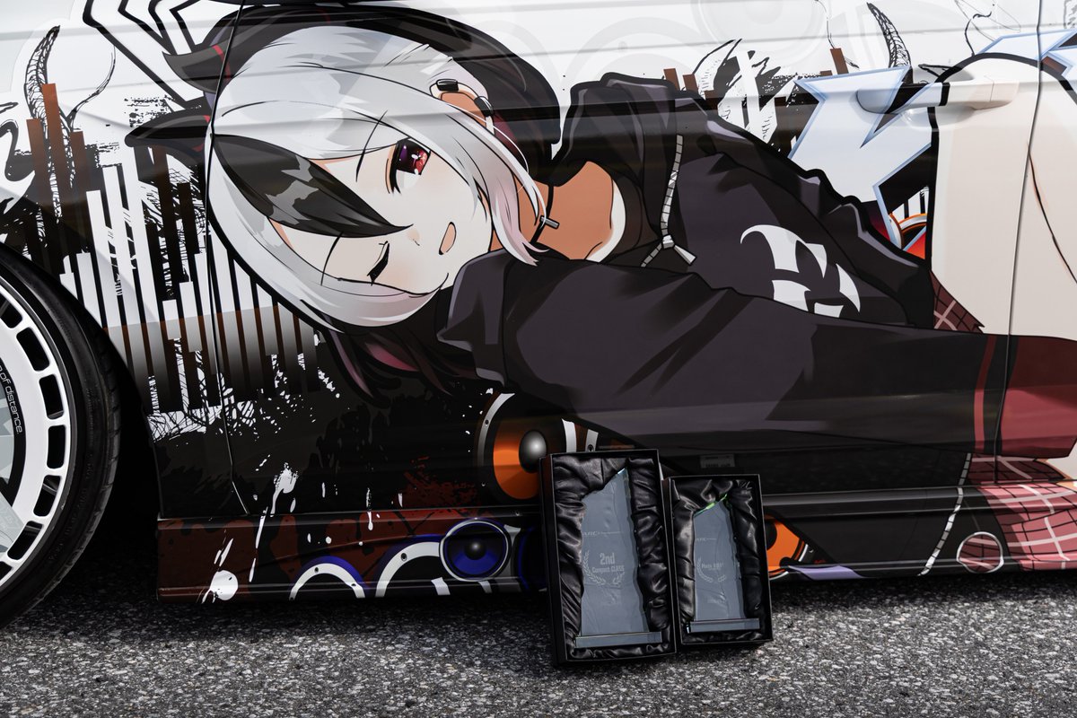睦月 tweet media