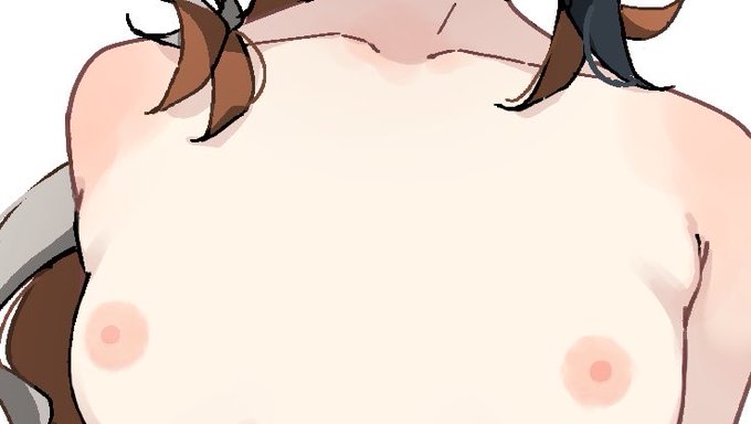 偏平なデコルテって、なんでこんなにも美しいんだろうな 