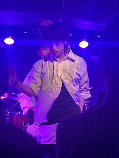 Asahidayonyon25's tweet photo. 遅くなりましたが、

#酒バン #BIGTIMECREW 
たくさんのご来場誠にありがとうございました！

初めての参加でしたが、とても楽しく、皆様と一体化したステージは心が燃えました！❤️‍🔥

6人で立てたこと、最高の思い出です！
また出たいぞい！
びったいくるーっっ！！！🤟 https://t.co/Bg49NFoFPR