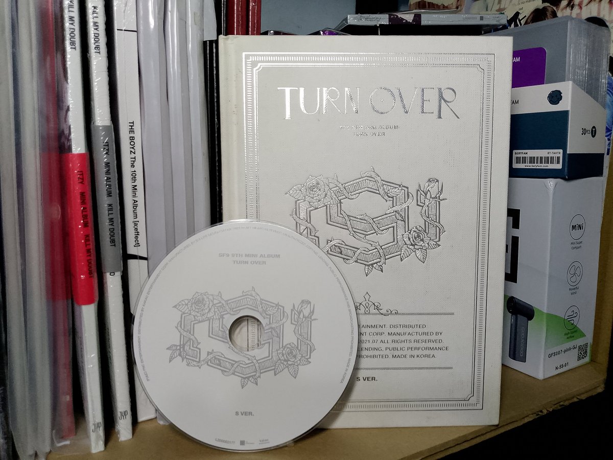 kloudecarts's tweet photo. wts lfb ph onhand

📬 sf9 rumination turn over unsealed 
     — ₱50 each
📬 special history book unsealed 
     — ₱100

inclusions:
rumination: pb cd post card film card
other: pb cd only

t. pb album sale pc chani dawon taeyang hwiyoung zuho inseong youngbin jaeyoon rowoon https://t.co/hTAR72KLP3