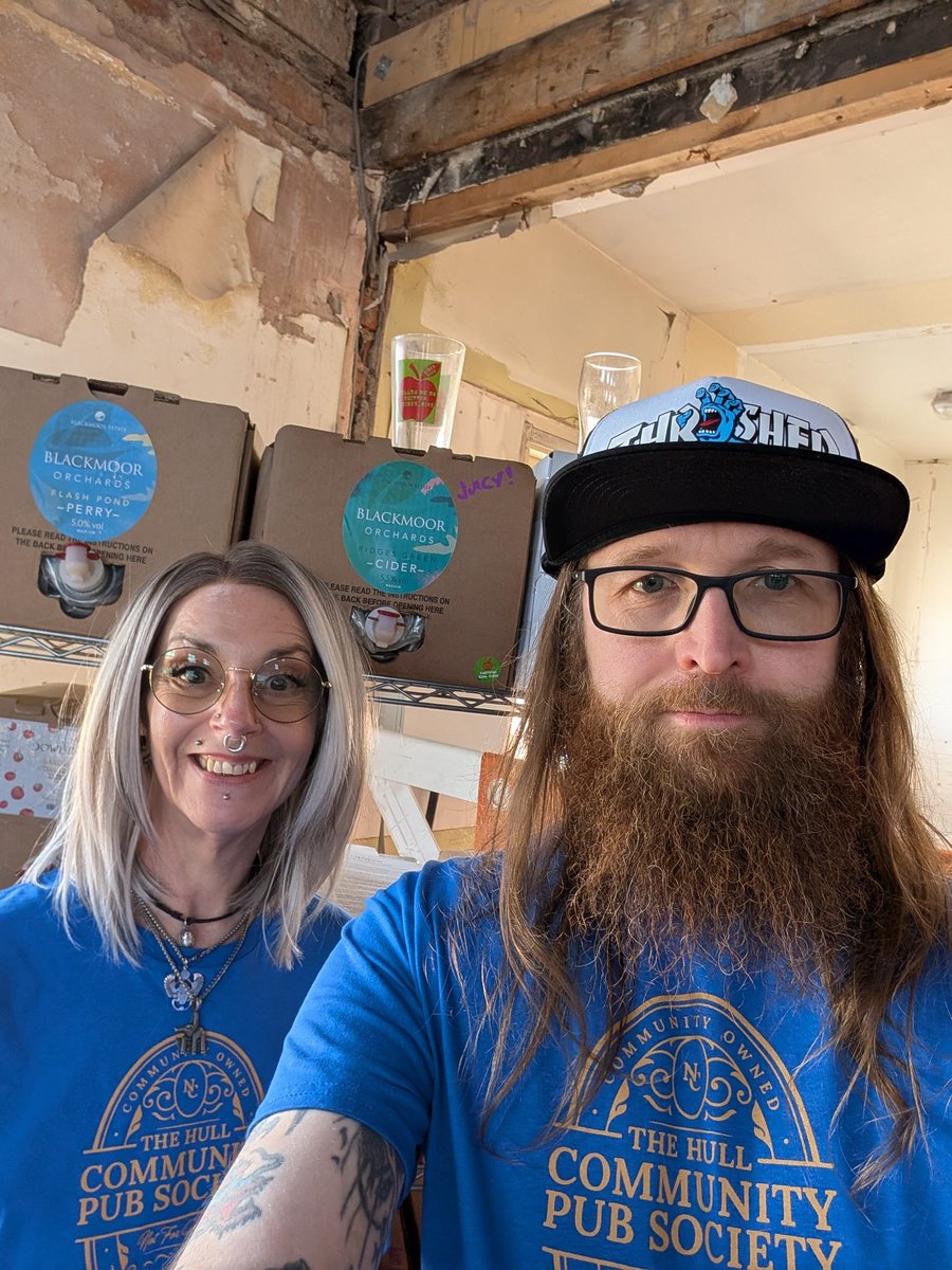 OlliePubGuy's tweet photo. #cider #realcider @GwatkinCider @Juice_Cider @CC_Cider @NewForestCider @abeardedbrewery @richs_cider https://t.co/5MTWBreXJH