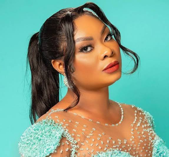 tailorMARIQUE's tweet photo. Reports that Actress Beverly Afaglo has passed on confirmed by her husband Choirmaster of Praye fame…. Crazy https://t.co/bAZCQvimFy