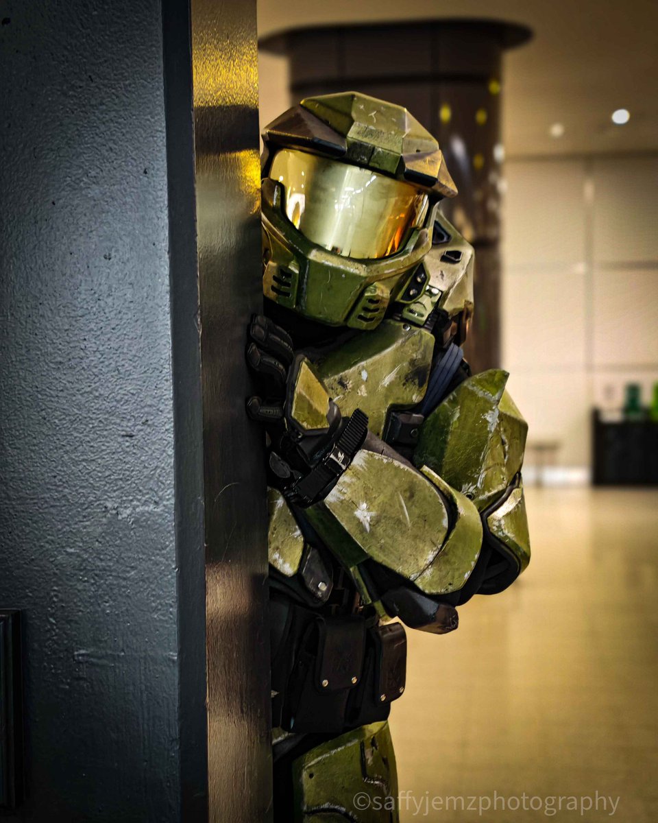 TwoPennyProps's tweet photo. Psssttt! 

#Halo https://t.co/SWRIDPfMuH