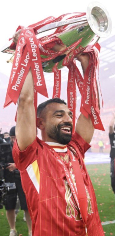 anfieldste's tweet photo. At 43 years of age getting attached to players isn’t something you should be doing but here we are again.

The absolute best we’ve ever had. https://t.co/eVubXWIXhX