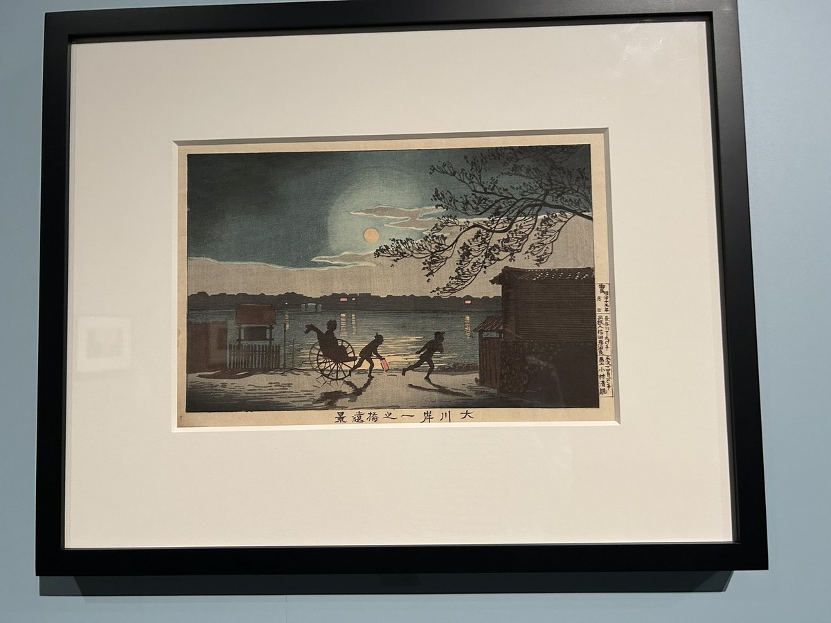 tapopoza's tweet photo. トワイライト、新版画　三菱一号美術館
面白い展示でした。写真が発達した明治初期の新版画。絵画独特の陰影や懐かしい情景に、心に残る絵が多く。
吉田博の帆船には黄昏感があって…
高橋松亭のこんもりとした雪の積もる椿の木の絵も良かったな。
行った頃の５月初旬は、庭園のバラが見頃でした🌹 https://t.co/t64ok8a4zK