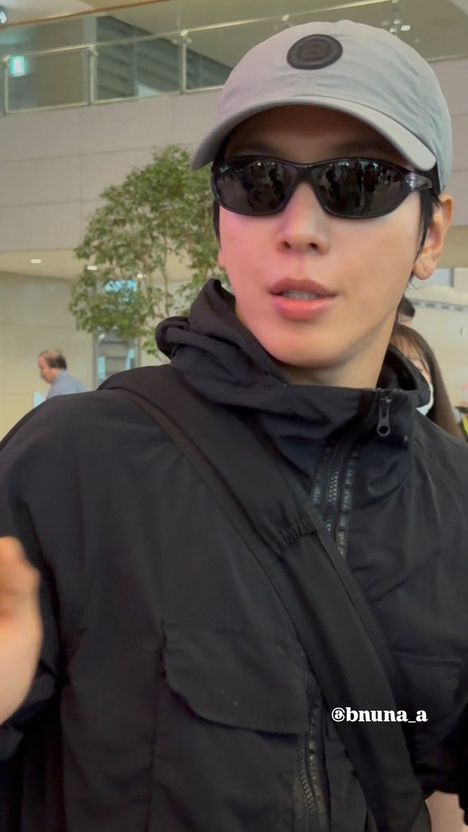 빰 tweet media