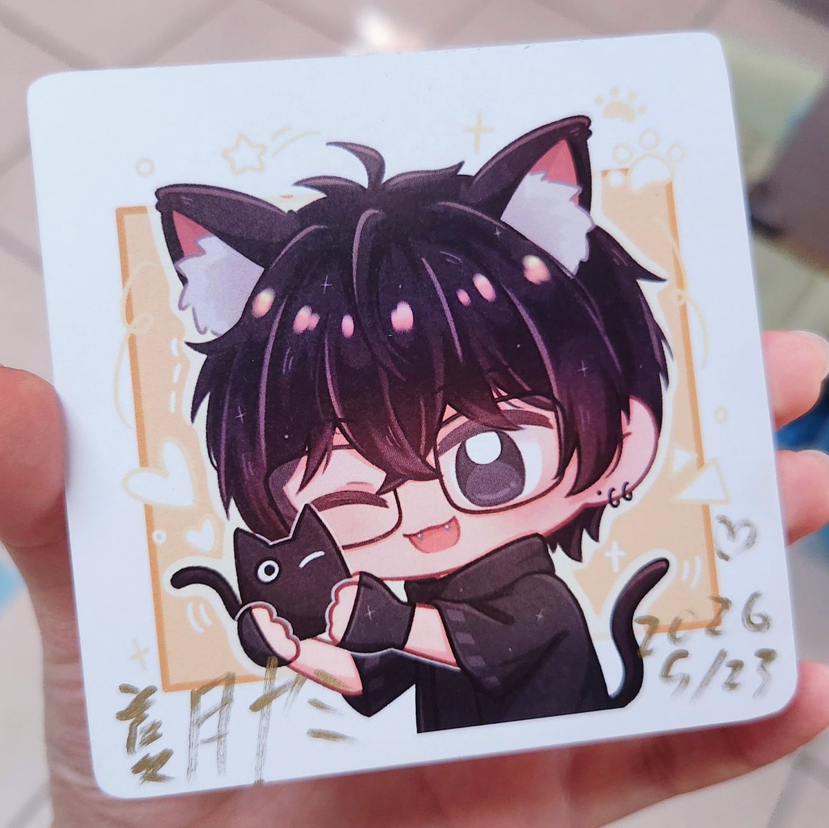 ye_ming816's tweet photo. @VtuberYami 
追V追到線下見面拿簽名
人生勝利了吧 https://t.co/aOCEvIIeOG