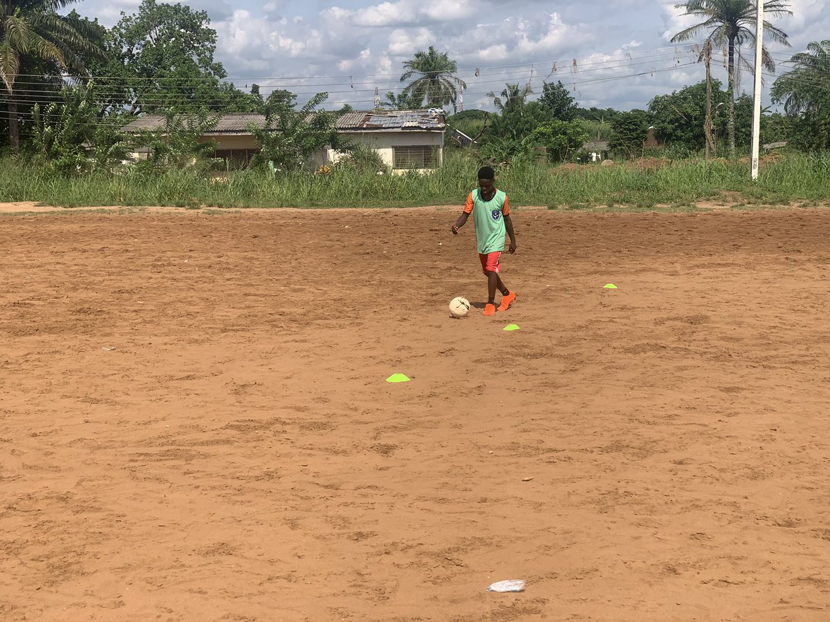 kdodfc's tweet photo. Throwback On Our Last training Session 

#kdodfc #football #soccer #training https://t.co/br7HjkBCPn