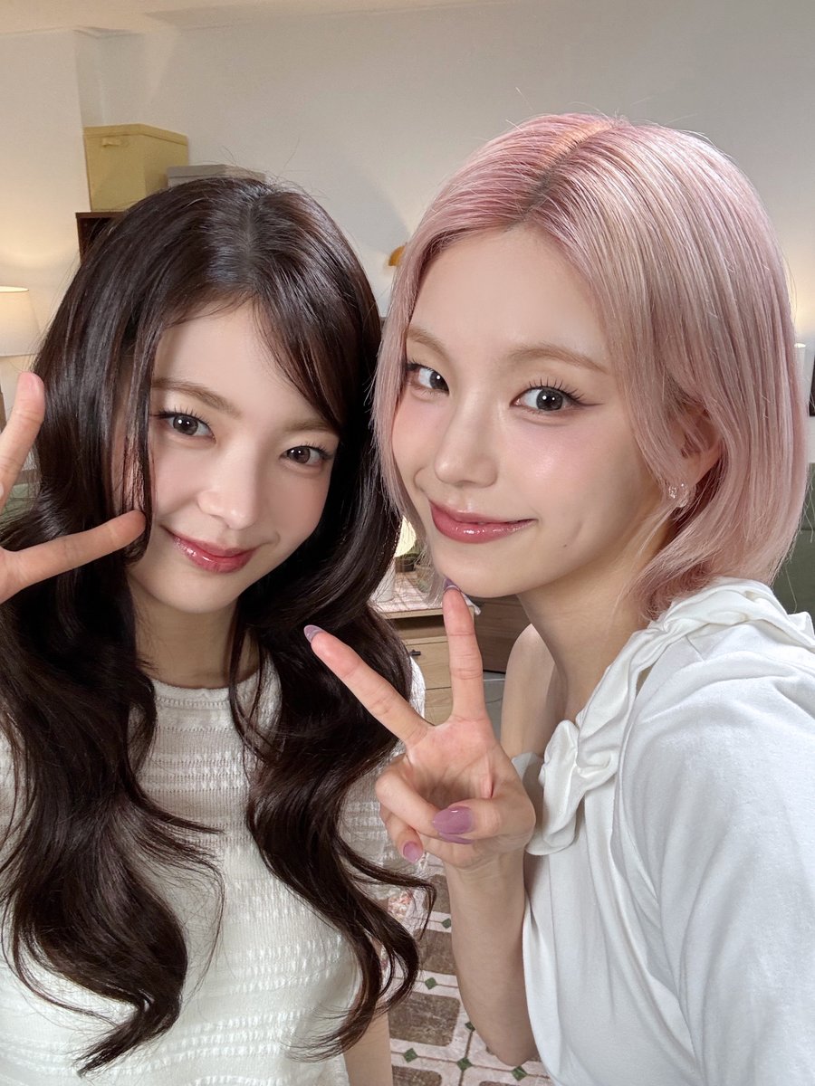 ITZY tweet media