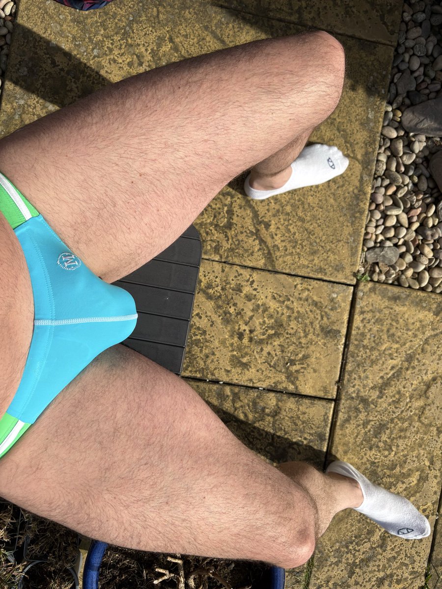 Labmaster6's tweet photo. Morning sun ☀️ and heat has finally arrived https://t.co/OxvkSGv8PZ