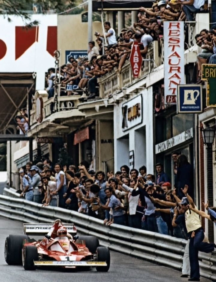 Retromania4ever's tweet photo. 1976 Monaco GP 🏁 
Nikki Lauda 🇦🇹 
#Ferrari 312t2 https://t.co/bABGwxqzsI