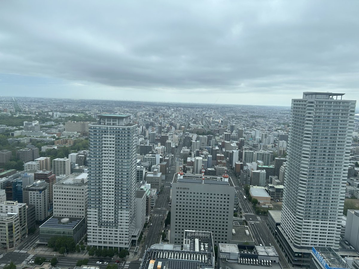 canine72_'s tweet photo. いや〜北海道楽しかった‼️初めて来たけど広すぎて移動時間が結構かかるのが少し難点かも😮‍💨
地域で有名なのは食べられたから満足✨ https://t.co/dSytBiRpLH