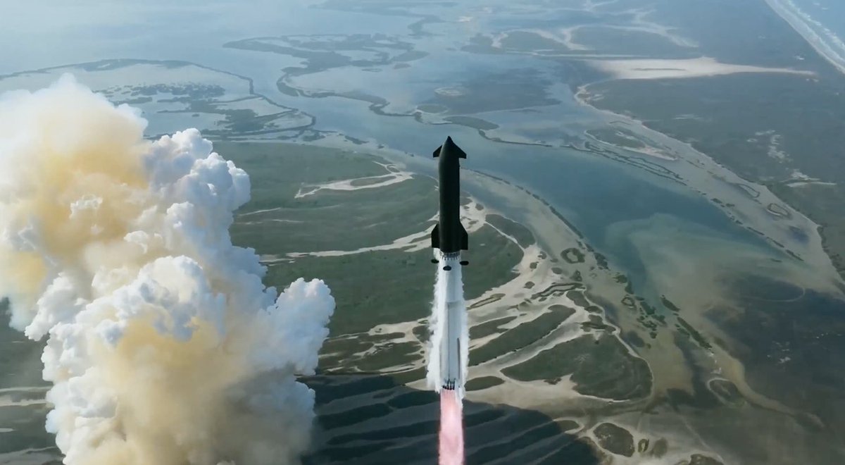 OrbitAI_OAI's tweet photo. Starship V3 is a reminder that SpaceX is building the centralized infrastructure layer for space.

Orbit AI is building the decentralized AI cloud for space.

Not another rocket company, but the next layer:

satellite data, orbital compute, AI agents, and callable space intelligence.

A decentralized SpaceX for the AI era.