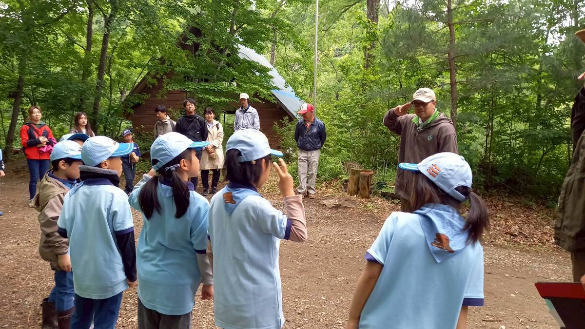 fukushimabvs1's tweet photo. ボーイスカウト隊のキャンプ見学へ】

　5月24日日曜日

#ボーイスカウト 達の #キャンプ 見学

 #モンキーブリッジ 渡りに挑戦
テントも見せて貰いました
 
最後は焚火でのマシュマロ焼きとポップコーン作り
焚火の熱に驚きながらも自分の手でマシュマロを焼くことができていました！ https://t.co/U4UX8SM5Xv