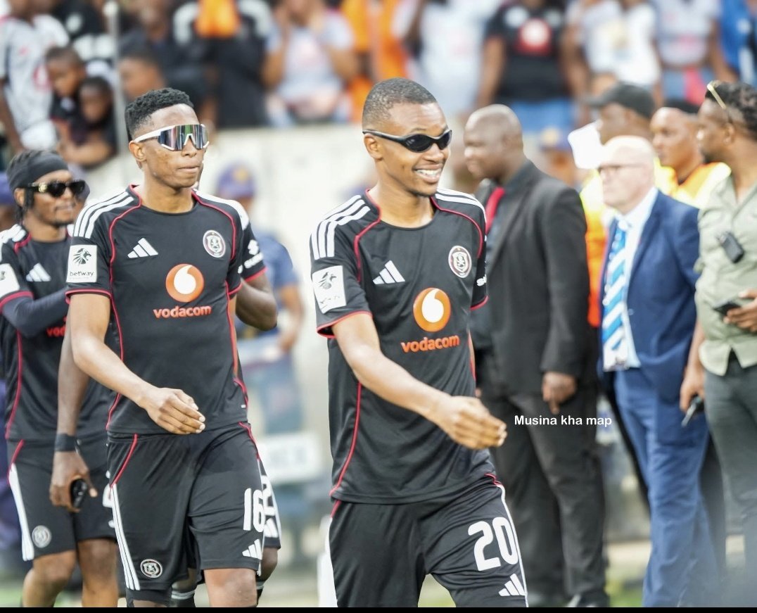 Sp_October's tweet photo. Isthombe sakho uyothatha okungokwakho https://t.co/C8nvI7wrph