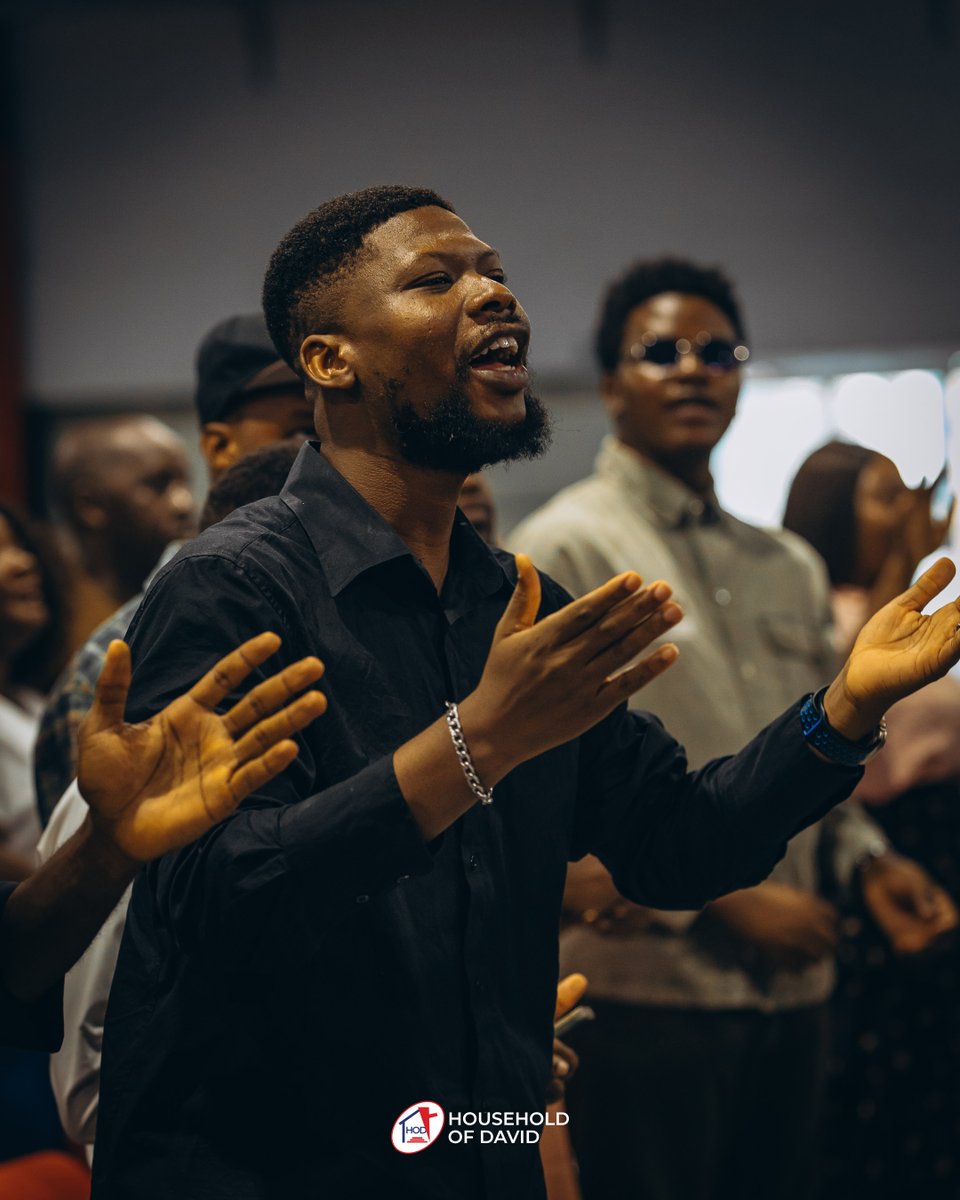 HODChurchNG's tweet photo. Moments of Praise like this are when Jesus meets us, changes us, and inhabits the songs from our hearts.
#HouseholdofDavid #FirstService #SundayService https://t.co/cqWuYLQTE4