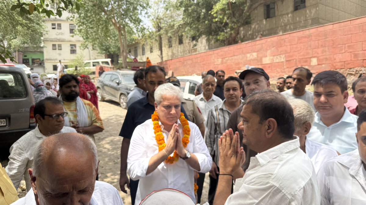 Kailash Gahlot tweet media