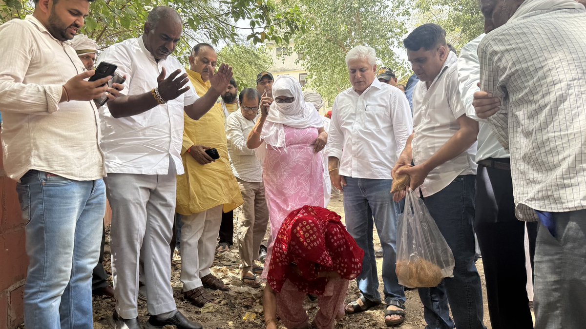 Kailash Gahlot tweet media