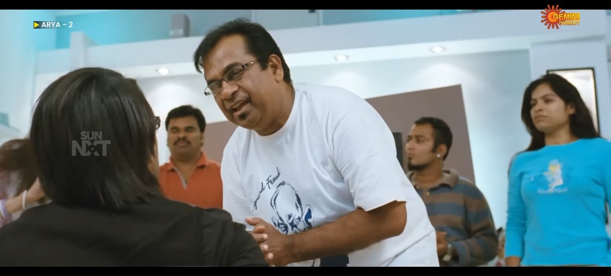 sivatanikella99's tweet photo. Top Order valatho nv yem chesthunav anna @msdhoni https://t.co/zBBq6OgQBh