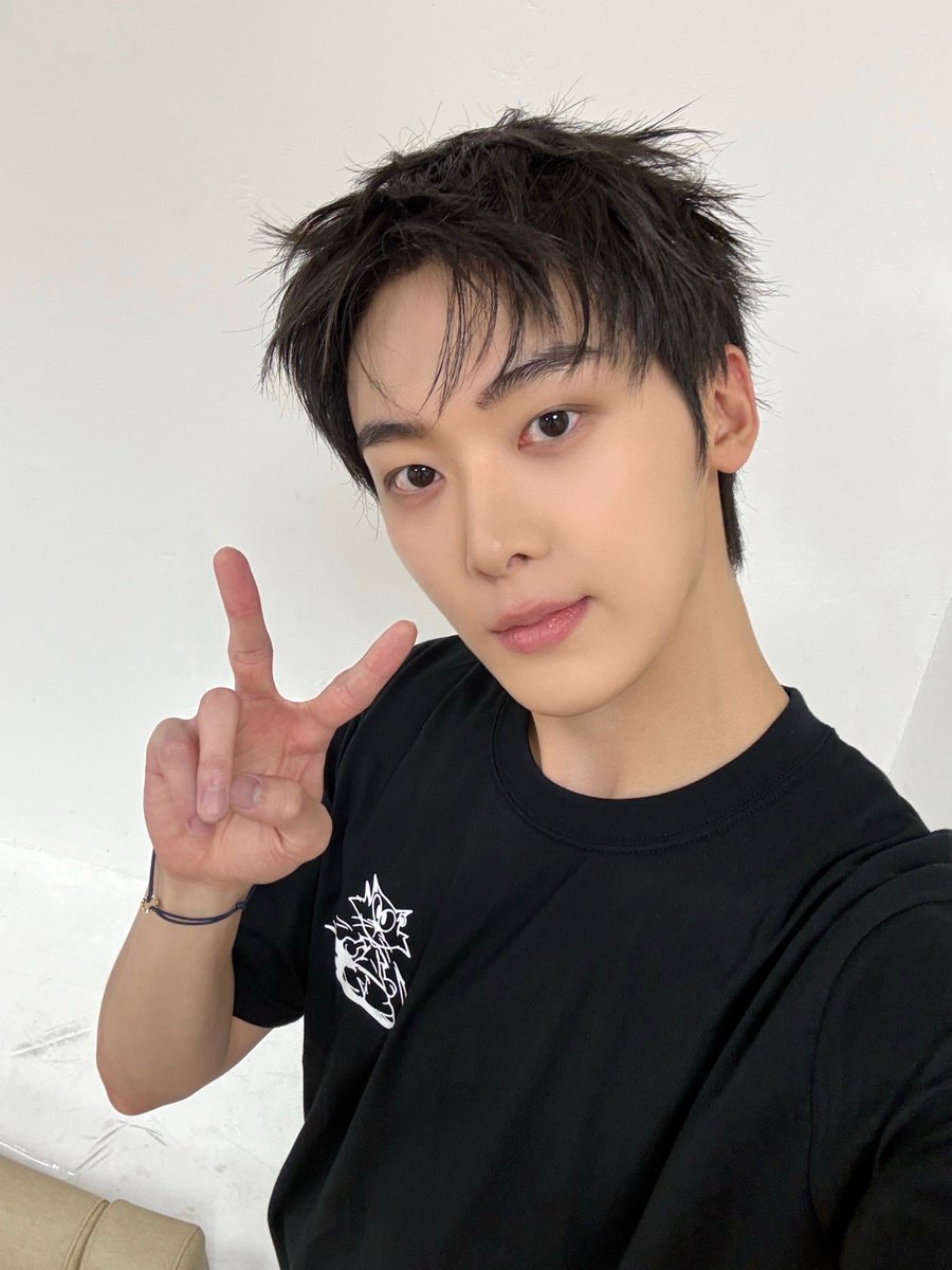 YOON SAN-HA OFFICIAL tweet media