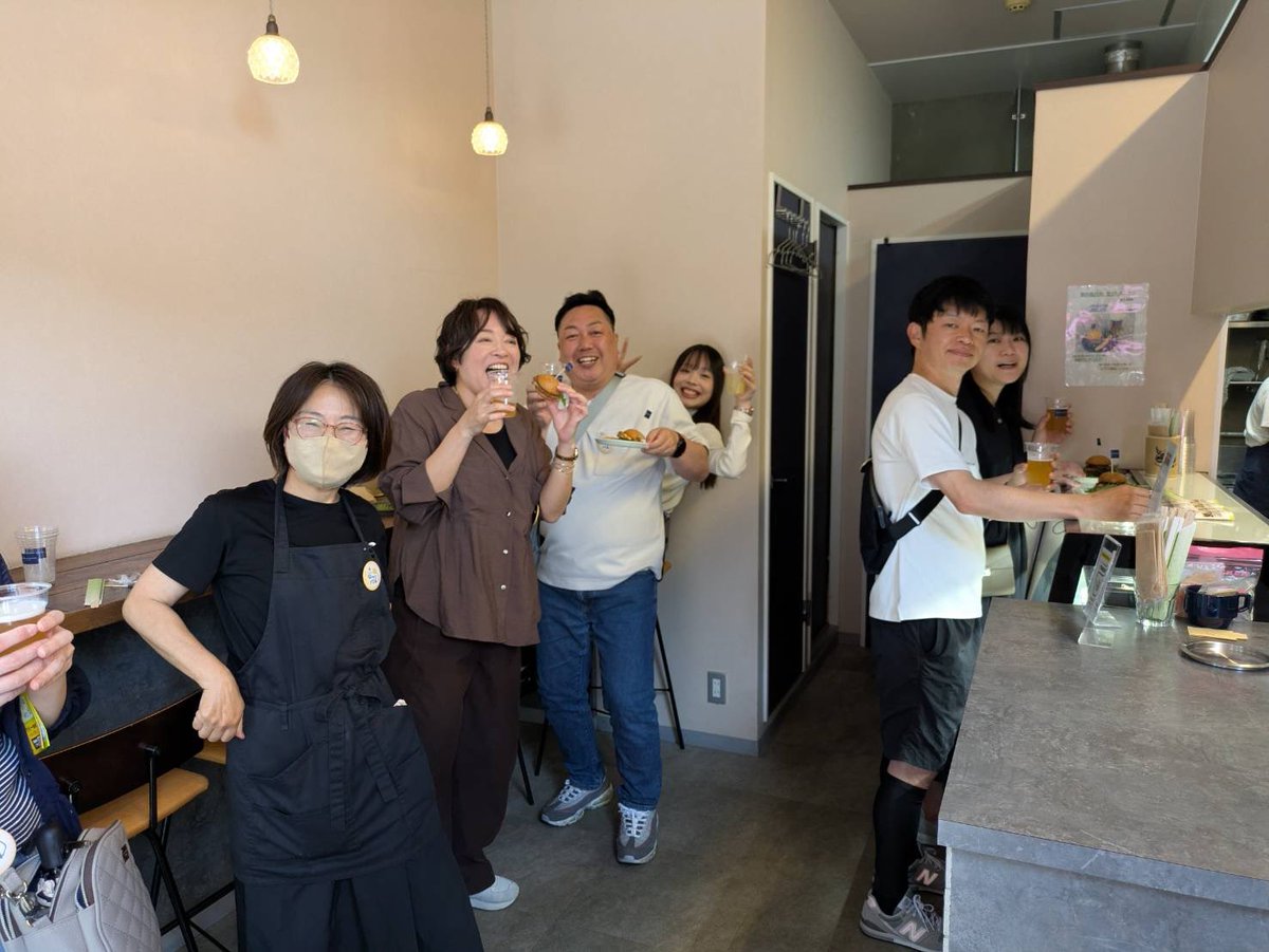 nanohanabar's tweet photo. 11 Ryoko’s kitchen
38 やゑの亭
完売しました！

#なのはなバル https://t.co/mcIFRDpU4R