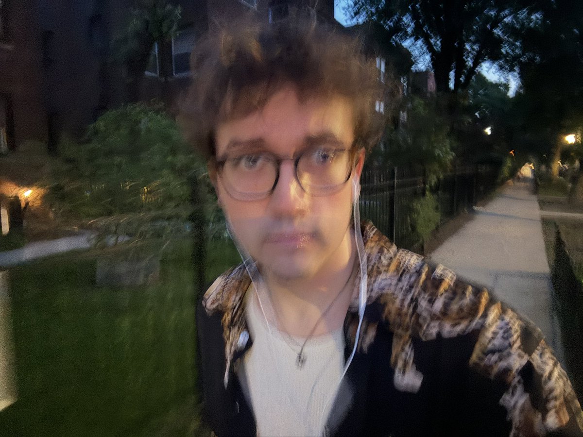 eli tweet media
