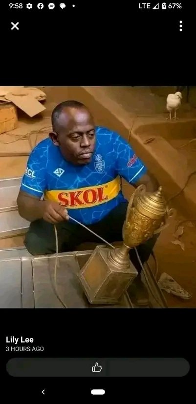 T_zachee18's tweet photo. @Sinzi26 Pura turacayifise🤣🤣🤣🤣 https://t.co/AZgU2BkOrx