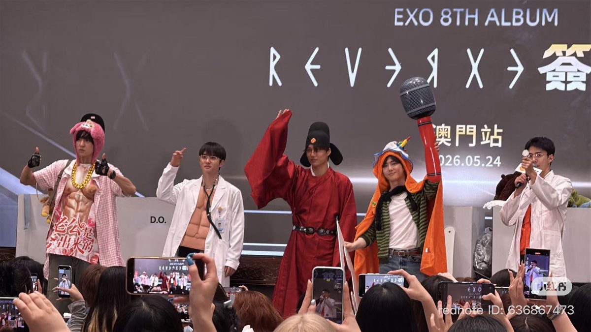 EXOGlobal's tweet photo. [LQ] 260524 EXO [REVERXE] Xiaomang Offline Fansign Event in Macau
cr. 壶罗布

#EXO_REVERXE 
#EXO #엑소 @weareoneEXO https://t.co/37lD128Dp9