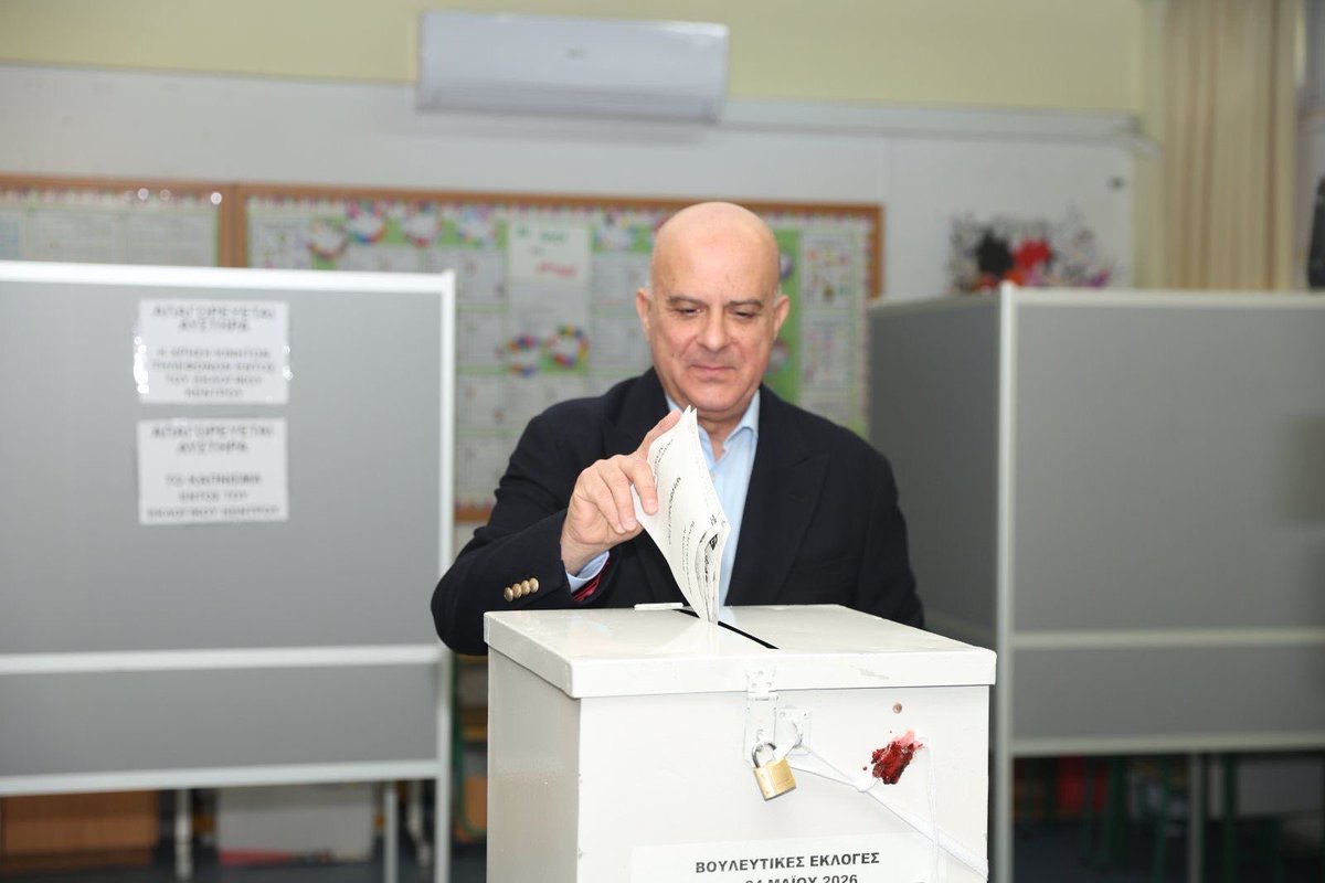 depacyprus's tweet photo. Μ. ΚΑΡΟΓΙΑΝ: Ο ΛΑΟΣ ΚΡΑΤΑ ΣΤΑ ΧΕΡΙΑ ΤΟΥ ΤΗ ΔΥΝΑΜΗ ΚΑΙ ΤΗΝ ΕΥΘΥΝΗ ΓΙΑ ΤΟ ΑΥΡΙΟ
Ο Πρόεδρος της Δημοκρατικής Παράταξης, κατά την άσκηση του εκλογικού του δικαιώματος, κάλεσε τους πολίτες να επιλέξουν υπευθυνότητα και προοπτική για την Κύπρο, τονίζοντας ότι οι μεγάλες προκλήσεις του τόπου απαιτούν συλλογική δουλειά και εθνική συνεννόηση. Είναι ευθύνη όλων, είπε, να παραδώσουμε έναν τόπο με σταθερότητα, προοπτική και ελπίδα στα παιδιά και στα εγγόνια μας.
Διαβάστε περισσότερα: https://t.co/RmsUNqpzdE
Συνεχίζουμε ΝΟΥΣΙΜΑ αποφασίζουμε ΥΠΕΥΘΥΝΑ
#depa #cyprus #news #politics