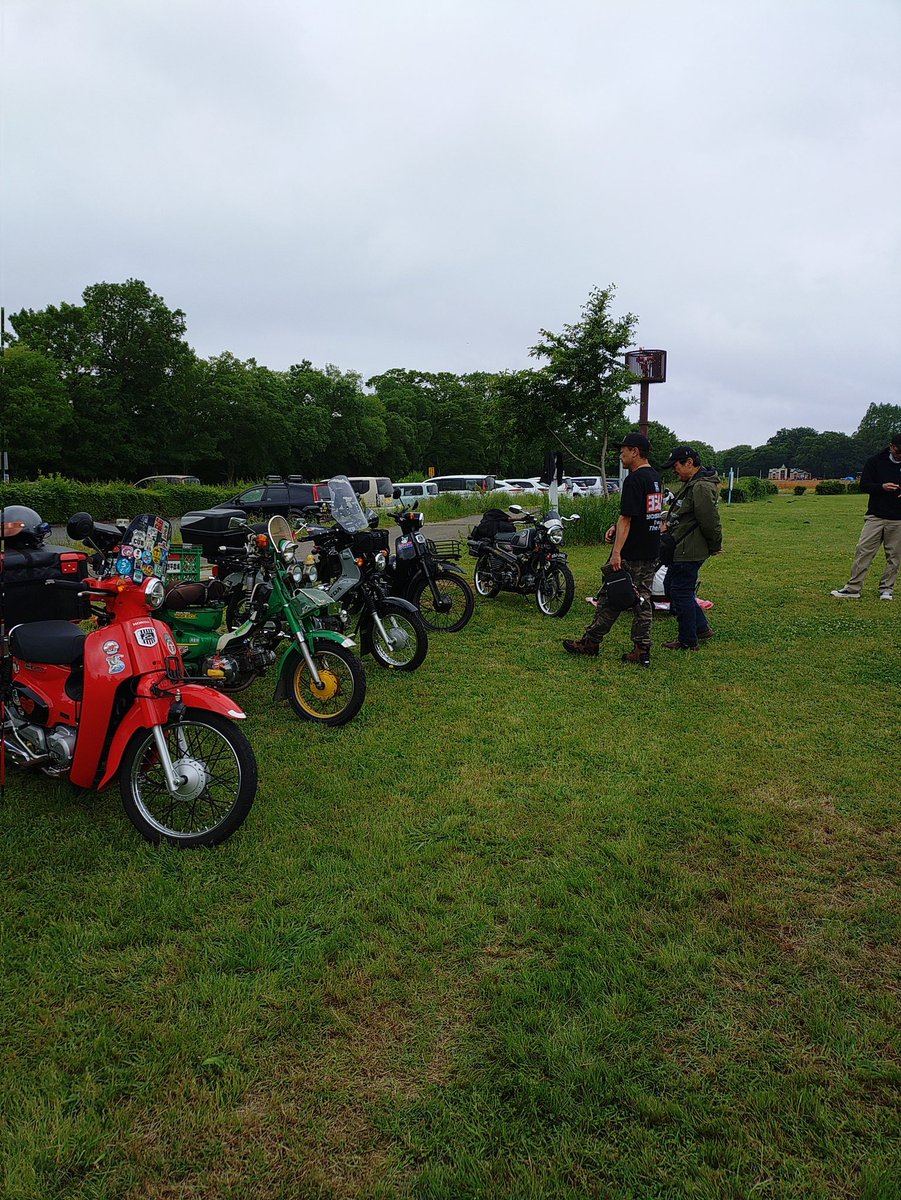 Ja48Kai143cc's tweet photo. 大盛況のじゃんけん大会でした、来月は今回持っていけなかったサイドボックスを持っていきます☝️ https://t.co/qvziOeUdxu