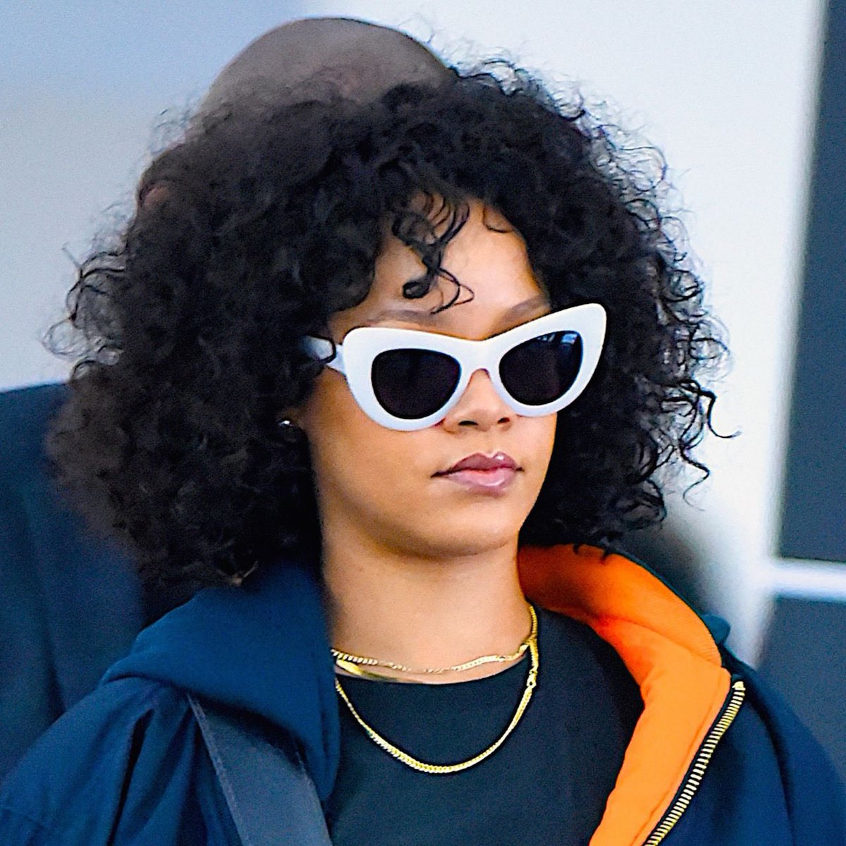 mi_shha's tweet photo. Rihanna in New York https://t.co/5z49P8ccxl
