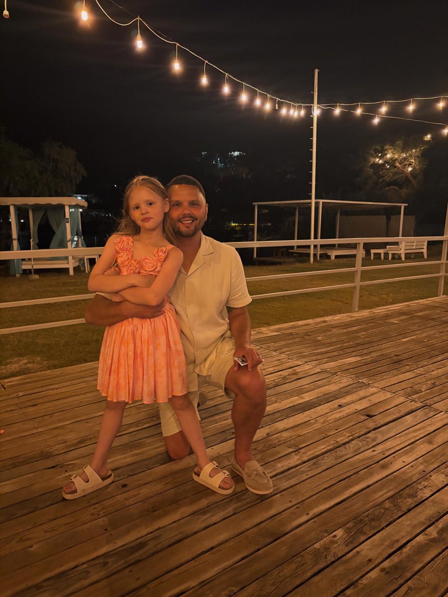 PeteFord's tweet photo. Such a beautiful day celebrating Mr &amp; Mrs Alsop 💍❤️ Looking forward to enjoying the last few days abroad together ☀️🌴 https://t.co/INHu81n27N