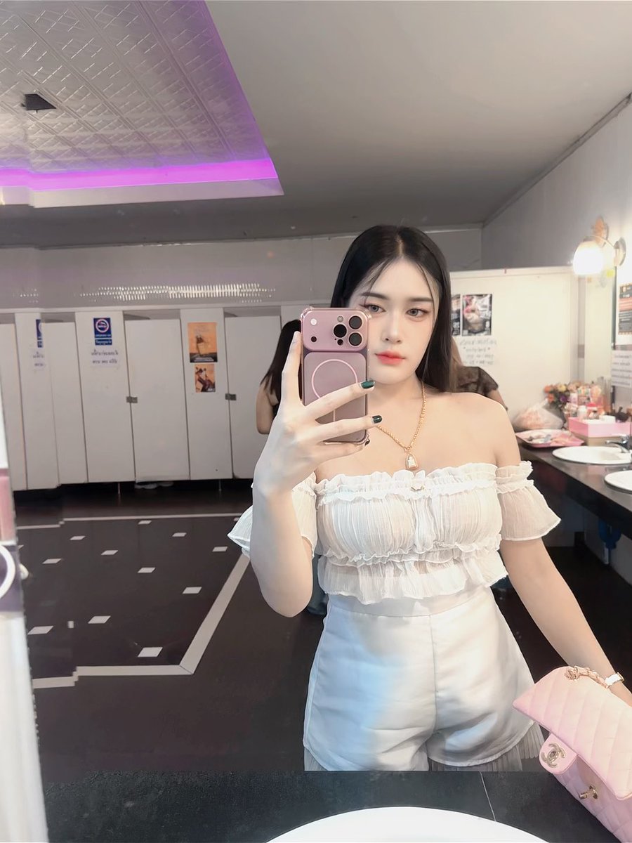 แมวเหมียว tweet media