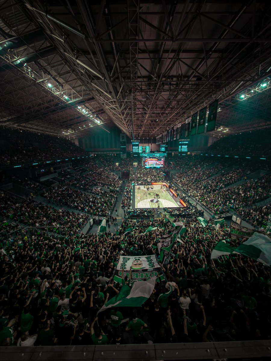 Ελπίδα ☘️ tweet media