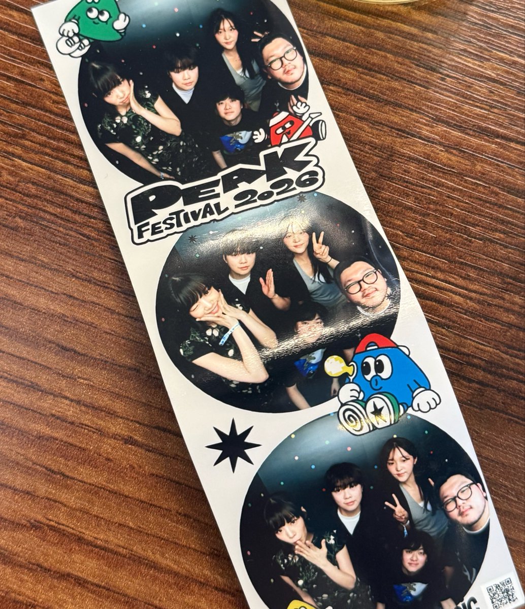 d33pch's tweet photo. #마치미담
마치언니 보고 밥 먹으러 왔는데 언니가 눈 앞에 나타남••• 꼬깃꼬깃 포토매틱 줬어 🥹🥹❤️ https://t.co/EH1XtLQXLS
