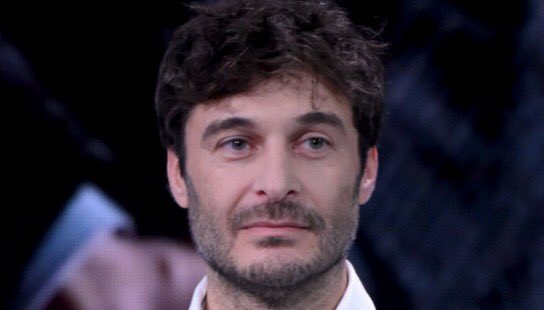mgraziamas's tweet photo. Buongiorno e buona domenica… stasera #linoguanciale tra gli ospiti di #chetempochefa sul nove dalle 19.30 😉😍
#linoguancialethebestactor #linodipendenza https://t.co/bLLpmM37ch