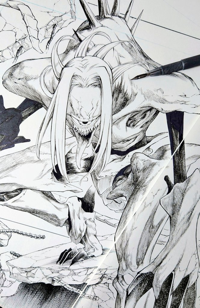 クリーチャーのアナログ過去絵
パイプ系のが好きです。 