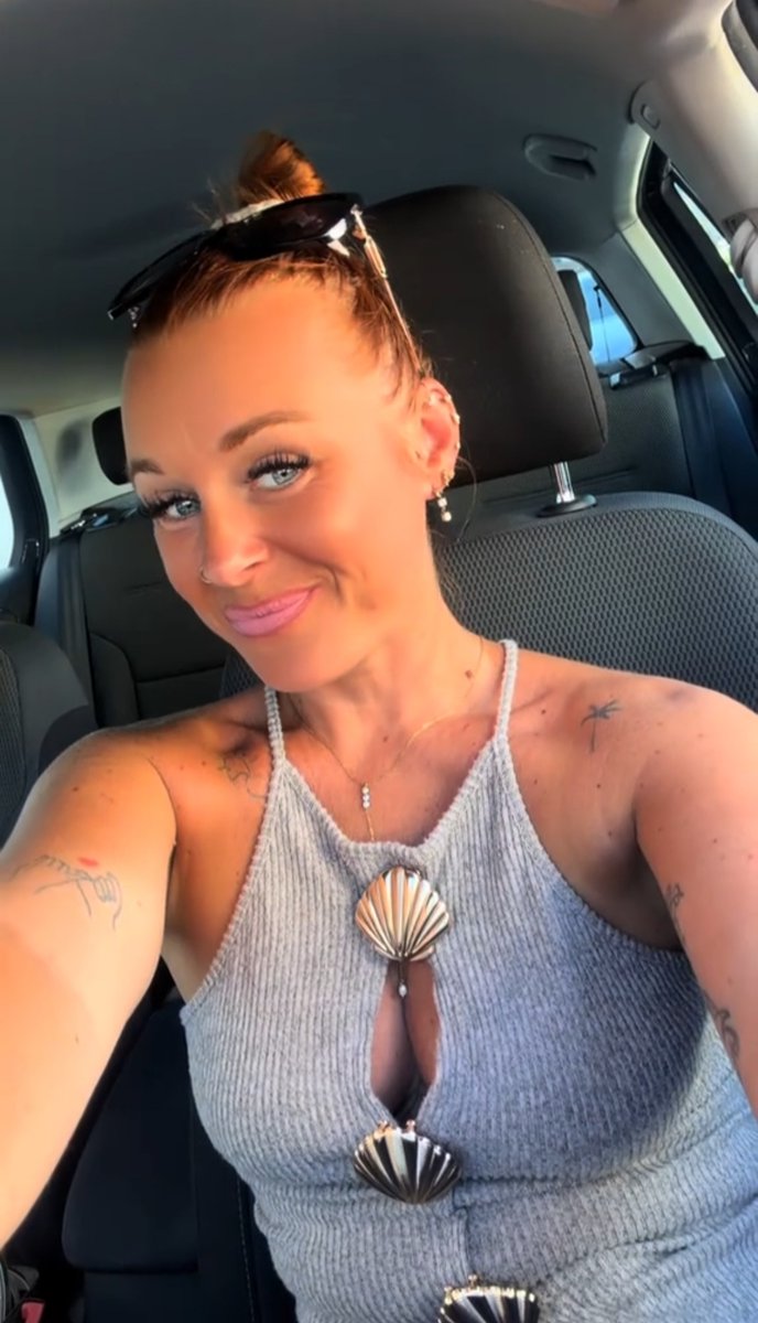 ouvertuel2's tweet photo. bonjour les gars qui veulent m'envoyer #cocktribute #cumtribute sur mes photos envoyez-moi un message rt https://t.co/VJKwgJ2bQJ
