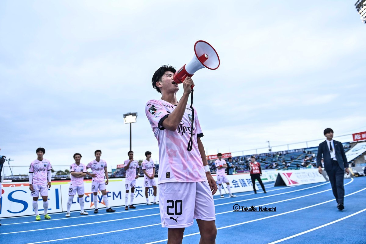 城とサッカーの編集者兼記者兼カメラマン tweet media