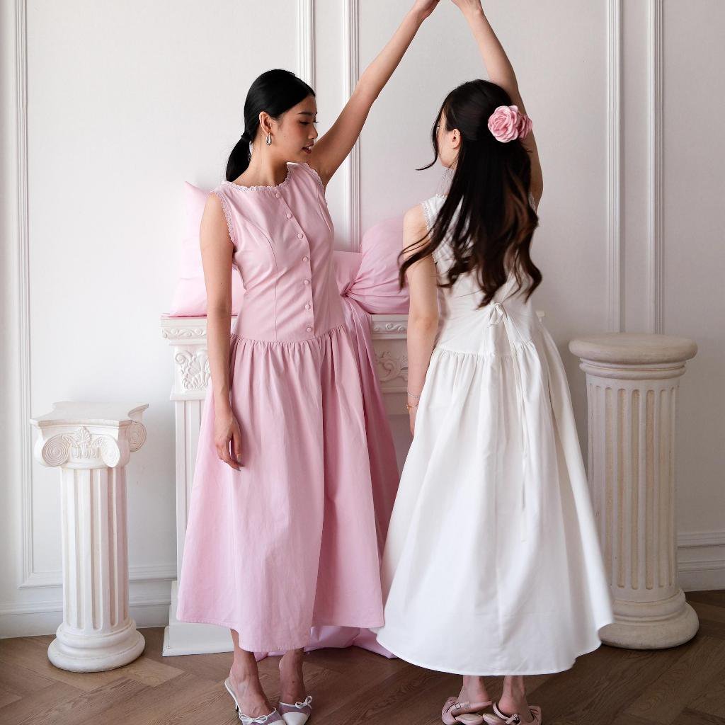 mylouvieta's tweet photo. Outfits that look expensive but feel comfy from aesthete yourlife 🤍 

— a thread https://t.co/w2NtTUAgeJ