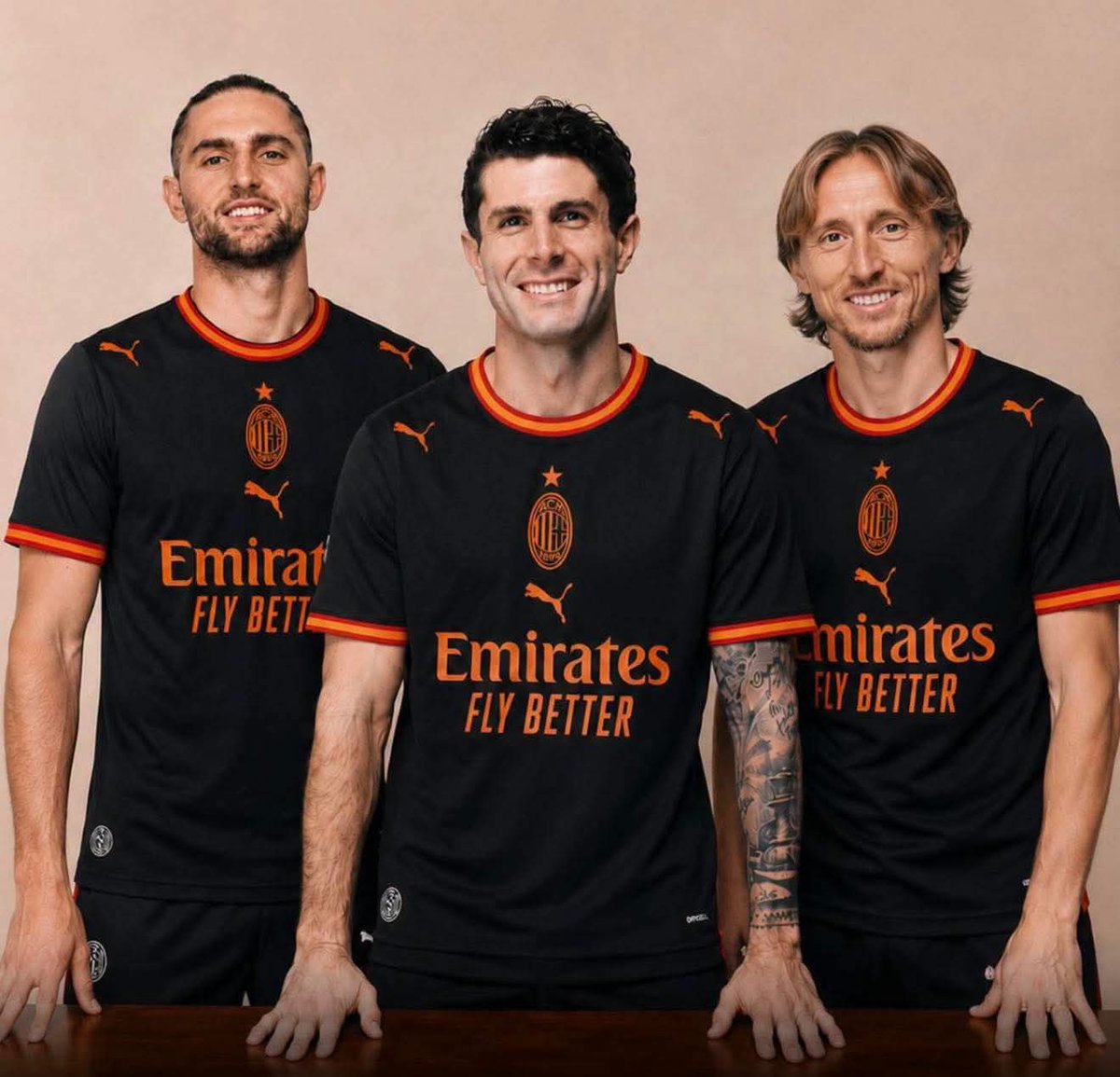 rossonerifreak - commentary - acmilan tweet media