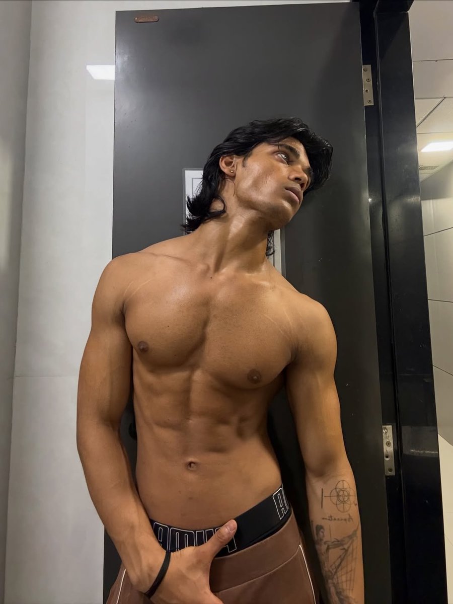 Ravi 🇮🇳🏳️🌈 tweet media