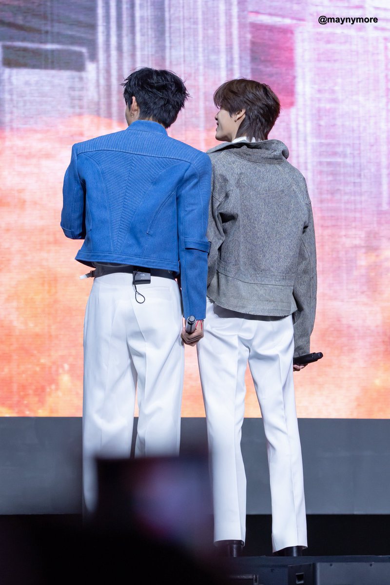Panty6656's tweet photo. {{วงเขวววเข้มมมมมากก}}มรึงว่าใช่ไหมวะตัดฟิวเตอร์ออกเลยนะเอาในมุมคนที่เคยมีแฟนมีสามีเป็นตัวเป็นตนนะ 2 คนนี้แอบคบกันจริงๆๆแกชั้นนะแม่ลูก1นะมองคนไม่ผิดแน่ อะไรเกิดพี่ถามจริงๆ
แลัวมัน 5 ซม.จริงไหม..?.!..

PONDPHUWIN FINISH LINE

#LOLFanFest2026D3
#phuwintang #ppnaravit 
#PondPhuwin https://t.co/ia53dwgG97