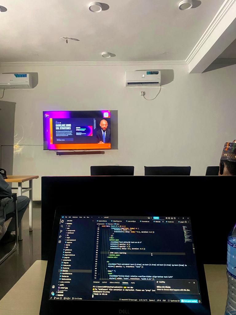 Billionaire Dev tweet media